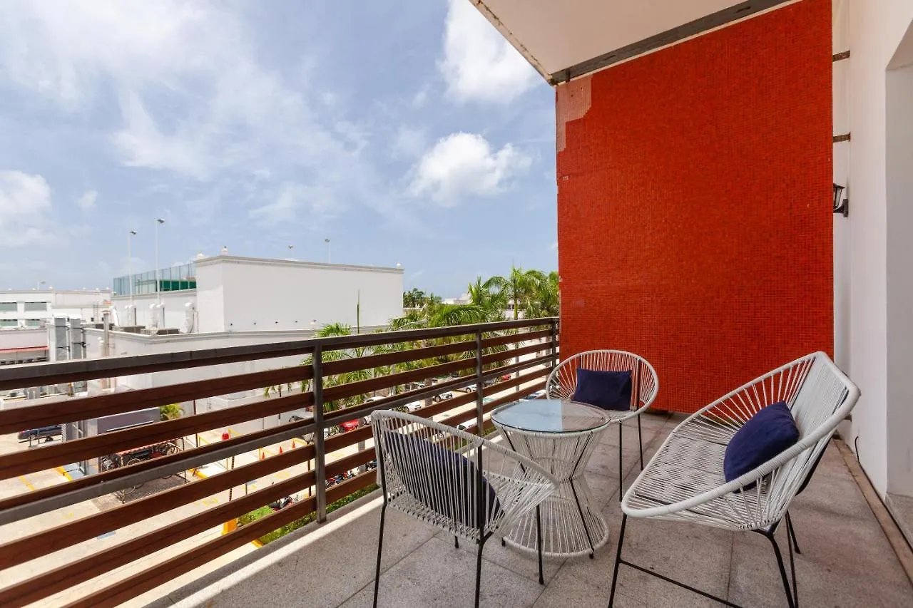 Infinito Condos Playa del Carmen Appartement