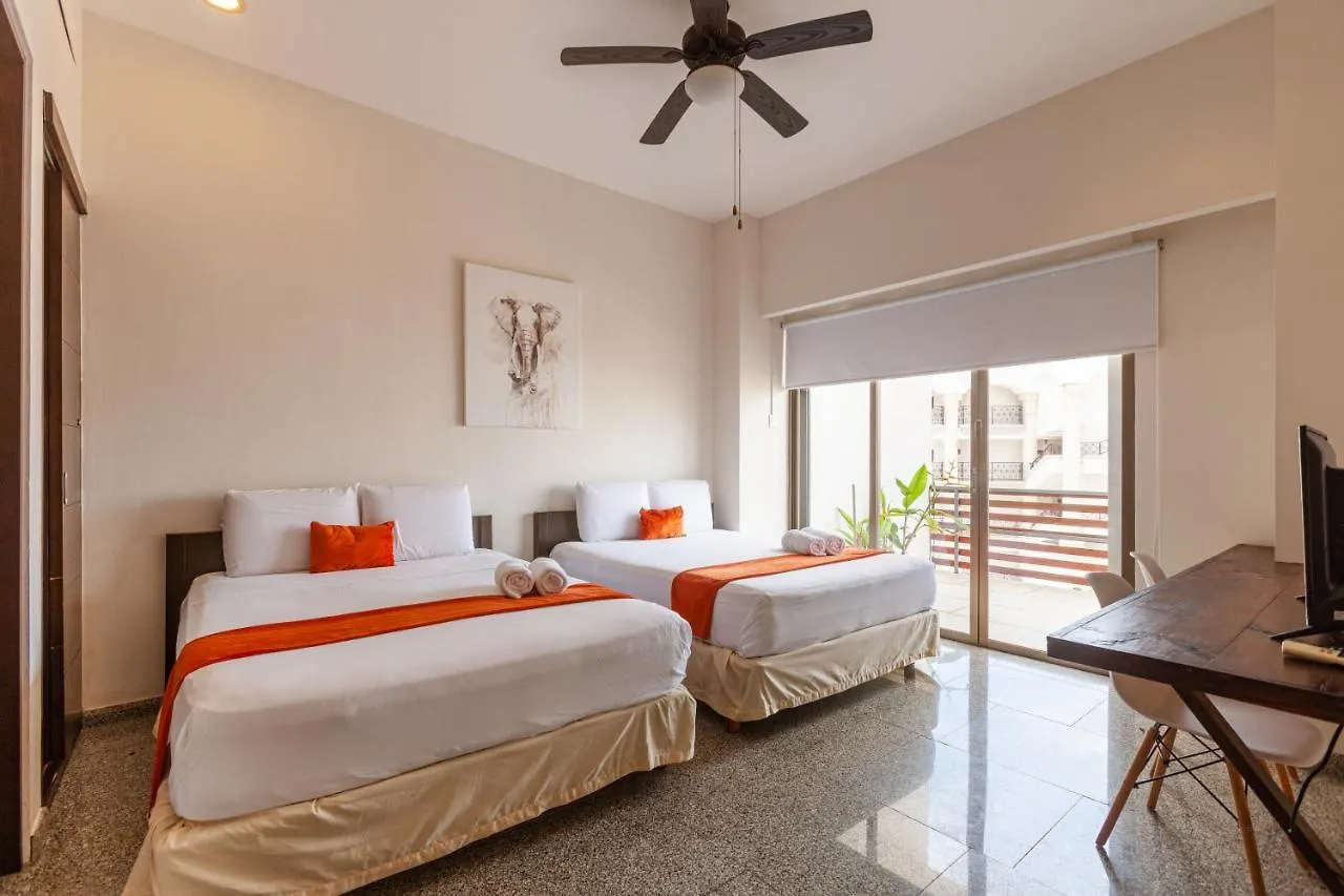 Infinito Condos 신데 델 카르멘 아파트